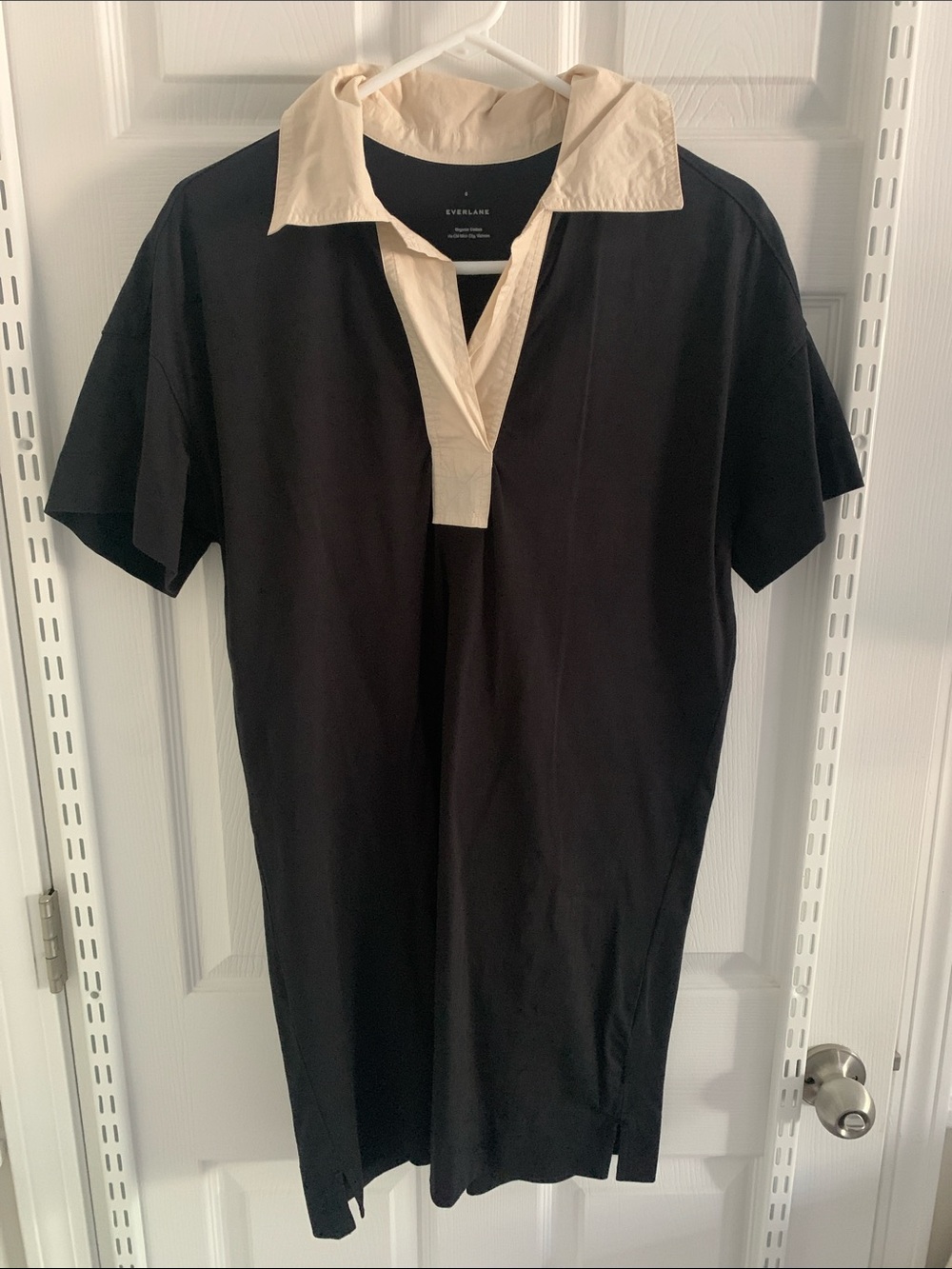 Everlane Blavk/Cream Womens Tshirt dress.